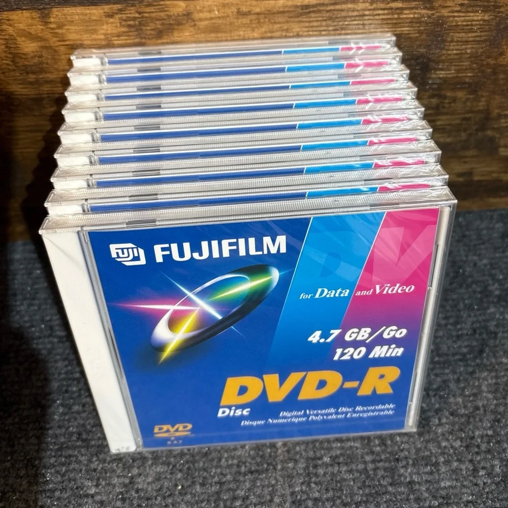Fujifilm DVD-R 9 Pack 4.7 GB 120 Min Sealed Jewel Cases for DVD-RW / DVD RAM